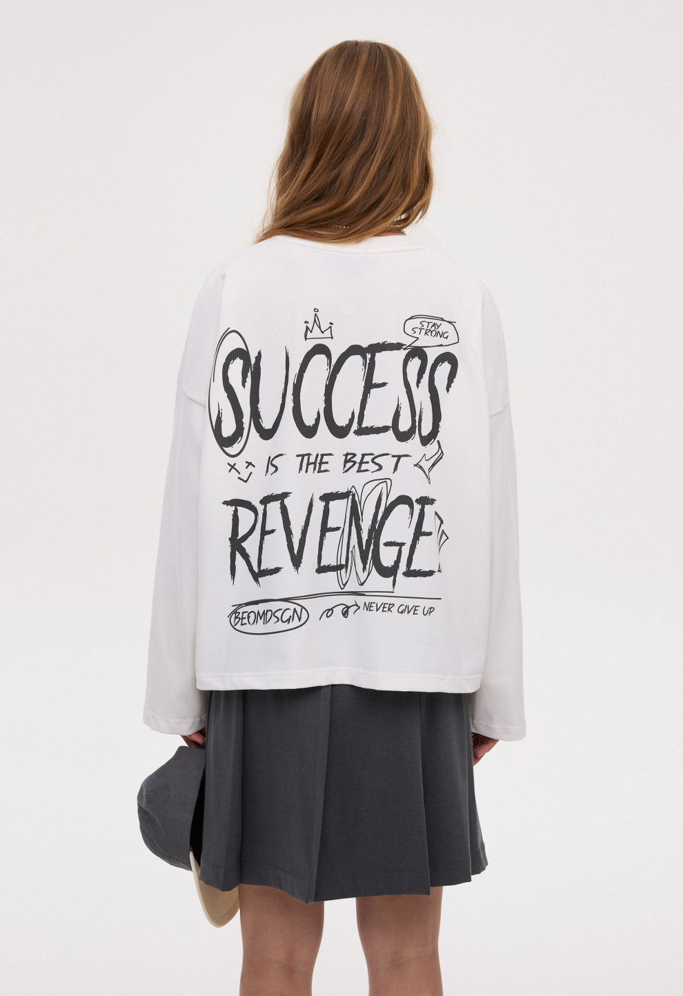 Лонгслів оверсайз вкорочений молочний SUCCESS