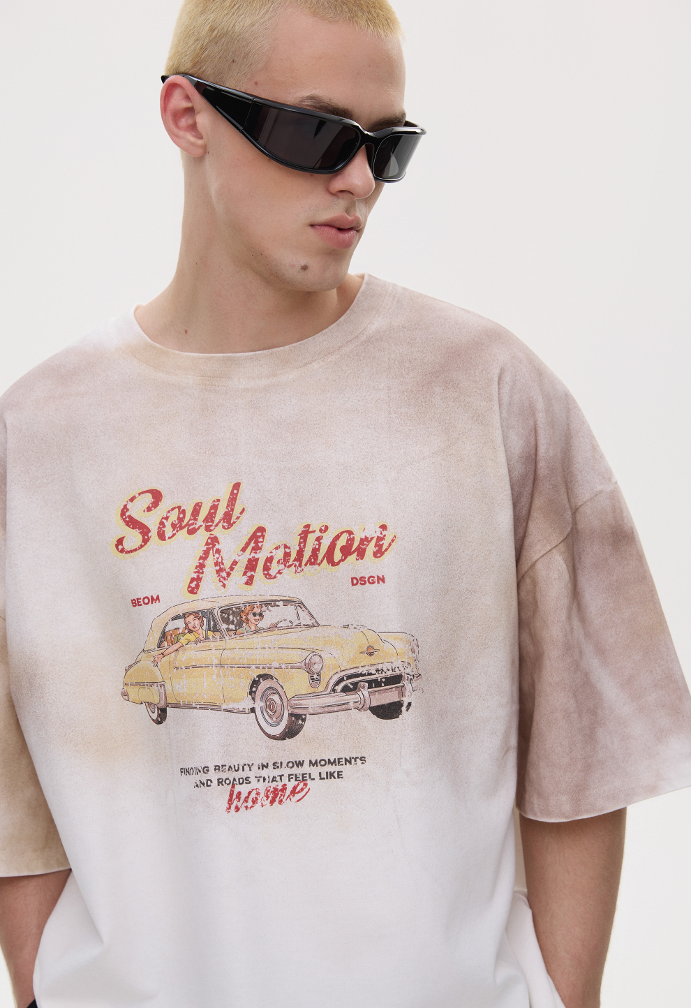 Чоловіча молочна футболка оверсайз SOUL MOTION